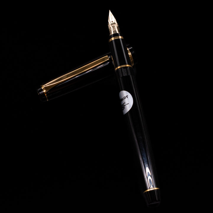 Pilot Falcon Fountain Pen - Black with Gold Trim | 14k Soft Nib