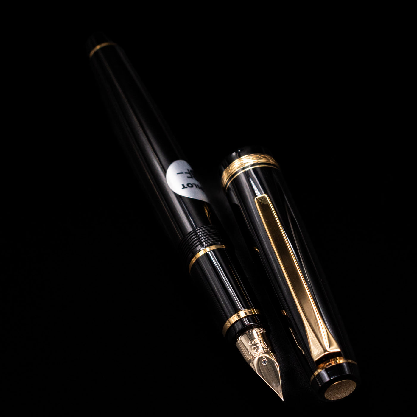 Pilot Falcon Fountain Pen - Black with Gold Trim – Truphae