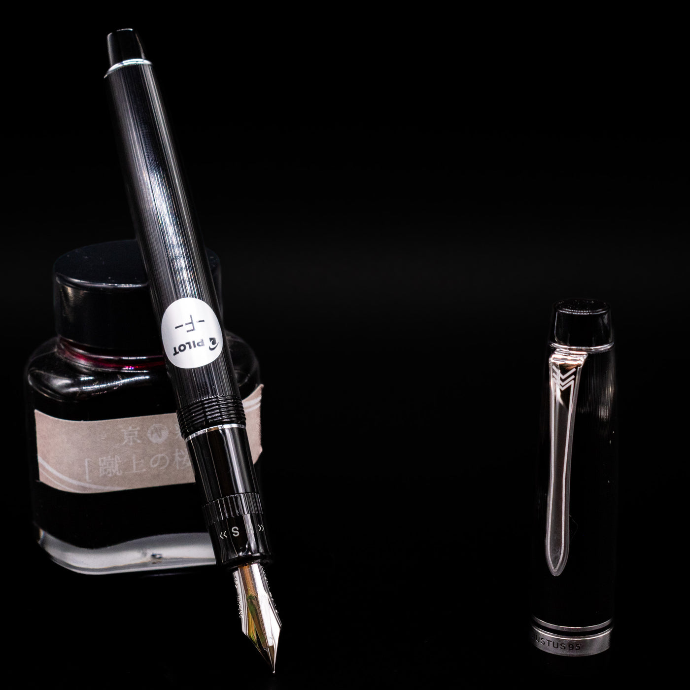 PEN International 70 (未使用) ＋ロッドプレゼント Pilot Justus 95 Fountain Pen - Black with Rhodium – Truphae