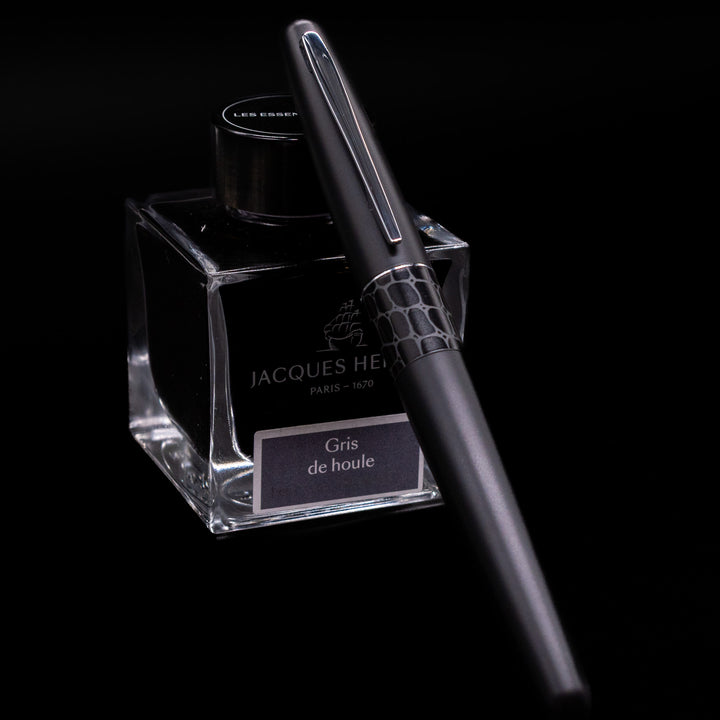 Pilot Metropolitan Fountain Pen - Crocodile | Fine/Medium – Truphae