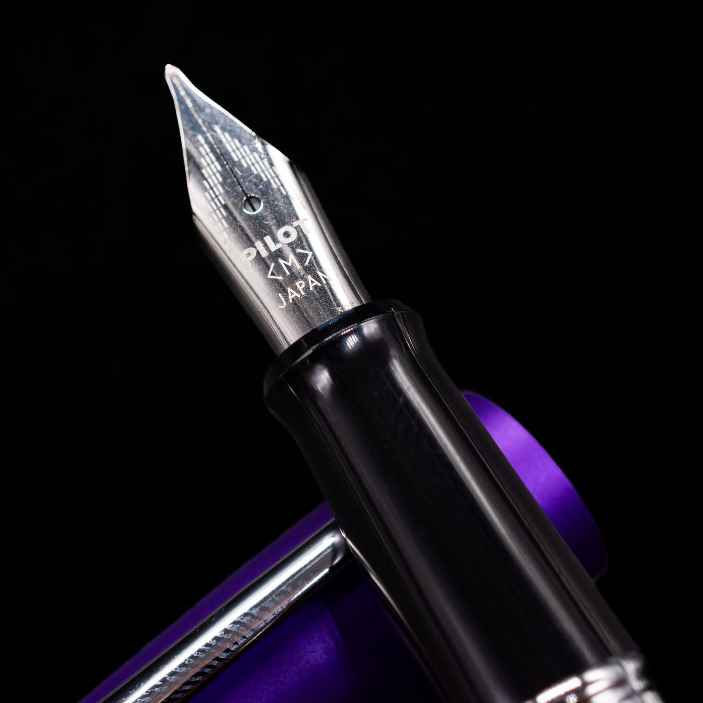 A macro shot of the nib with its intricate detailing and logo engraving for the Pilot Metropolitan MR Retro Pop Fountain Pen - Purple.