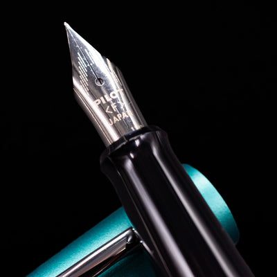  A macro shot of the nib with its intricate detailing and logo engraving for the Pilot Metropolitan MR Retro Pop Fountain Pen - Turquoise.