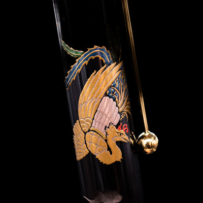 A close-up shot of the phoenix next to the clip on the Pilot Namiki Sokuikinen HouOu (Double Phoenix) Maki-e Fountain Pen by Kyusai Yoshida - Preowned.