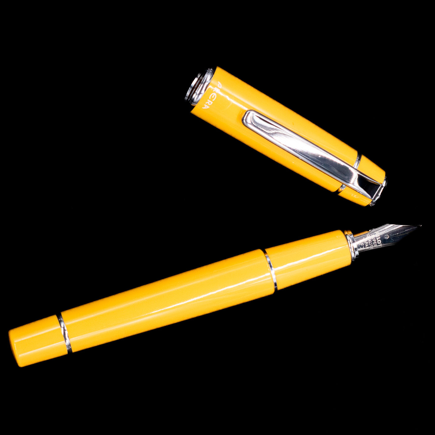 An overhead view of the Pilot Prera Fountain Pen - Honey Yellow uncapped.