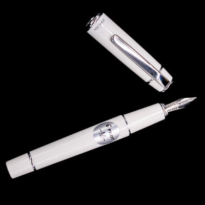 An overhead view of the Pilot Prera Fountain Pen - Porcelain White uncapped.