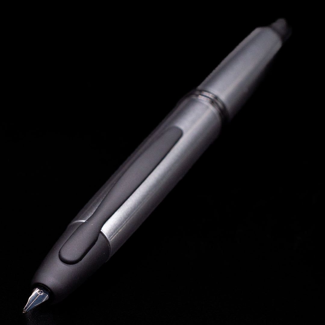 Pilot-Vanishing-Point-Fountain