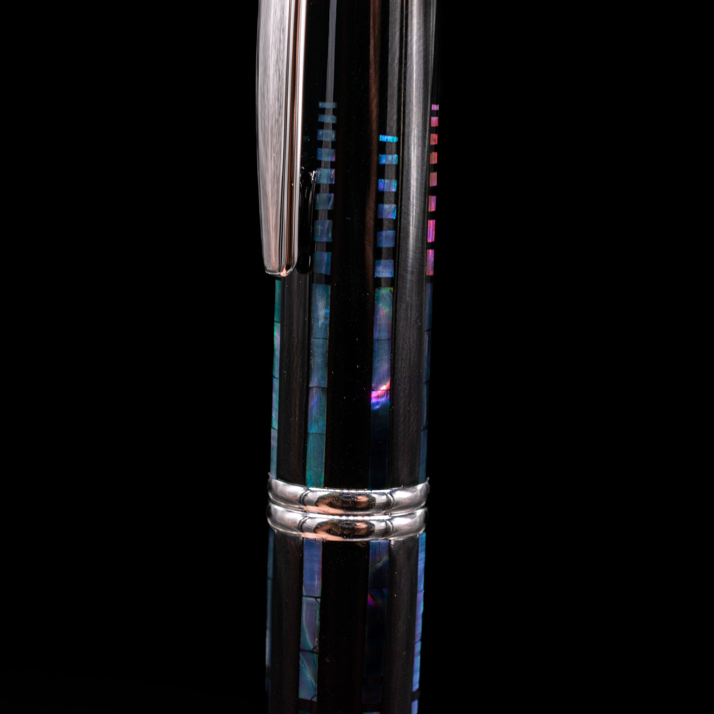 A close-up view of the Pilot Vanishing Point Fountain Pen - Raden Water Surface.