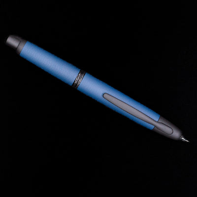 An overhead view of the Pilot Vanishing Point Limited Edition 2025 Fountain Pen - Midnight Link.