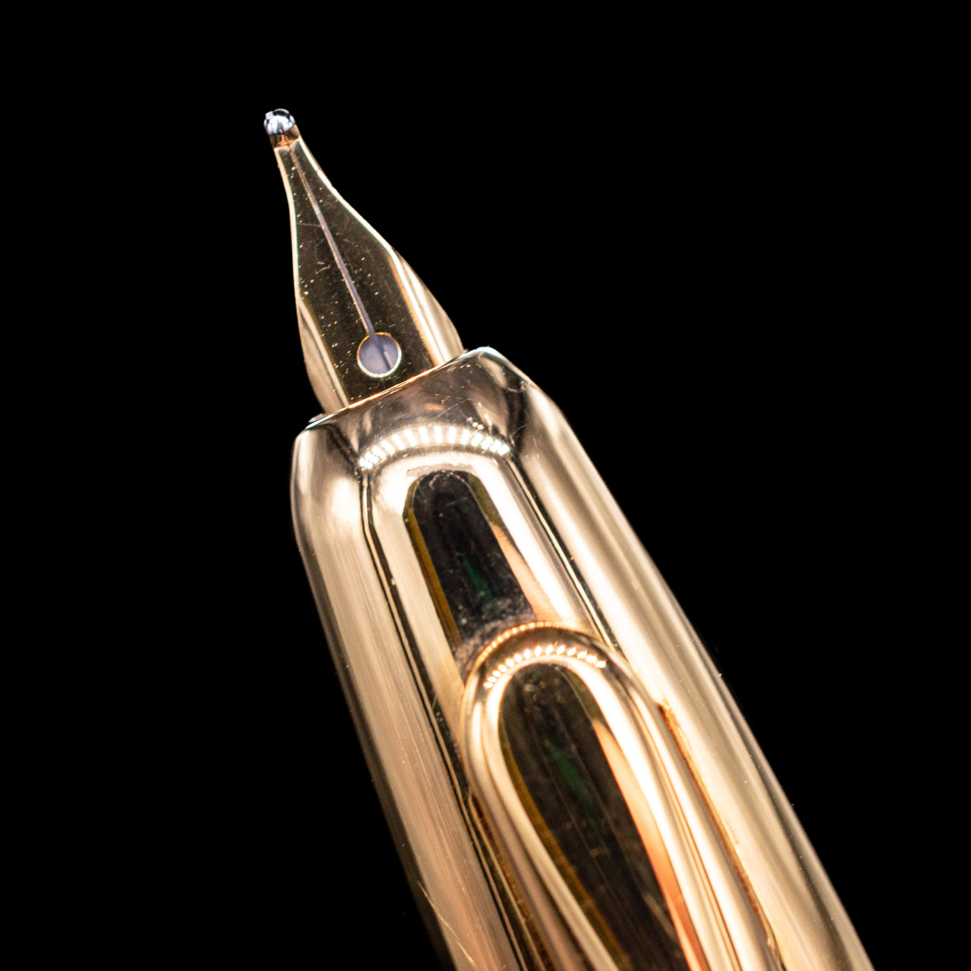 A macro shot of the nib with its intricate detailing for the Pilot Vanishing Point Limited Edition Fountain Pen - Disney 100 Mickey Mouse.
