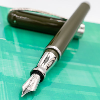 Pineider Avatar Glossy Fountain Pen - Military Green Uncapped