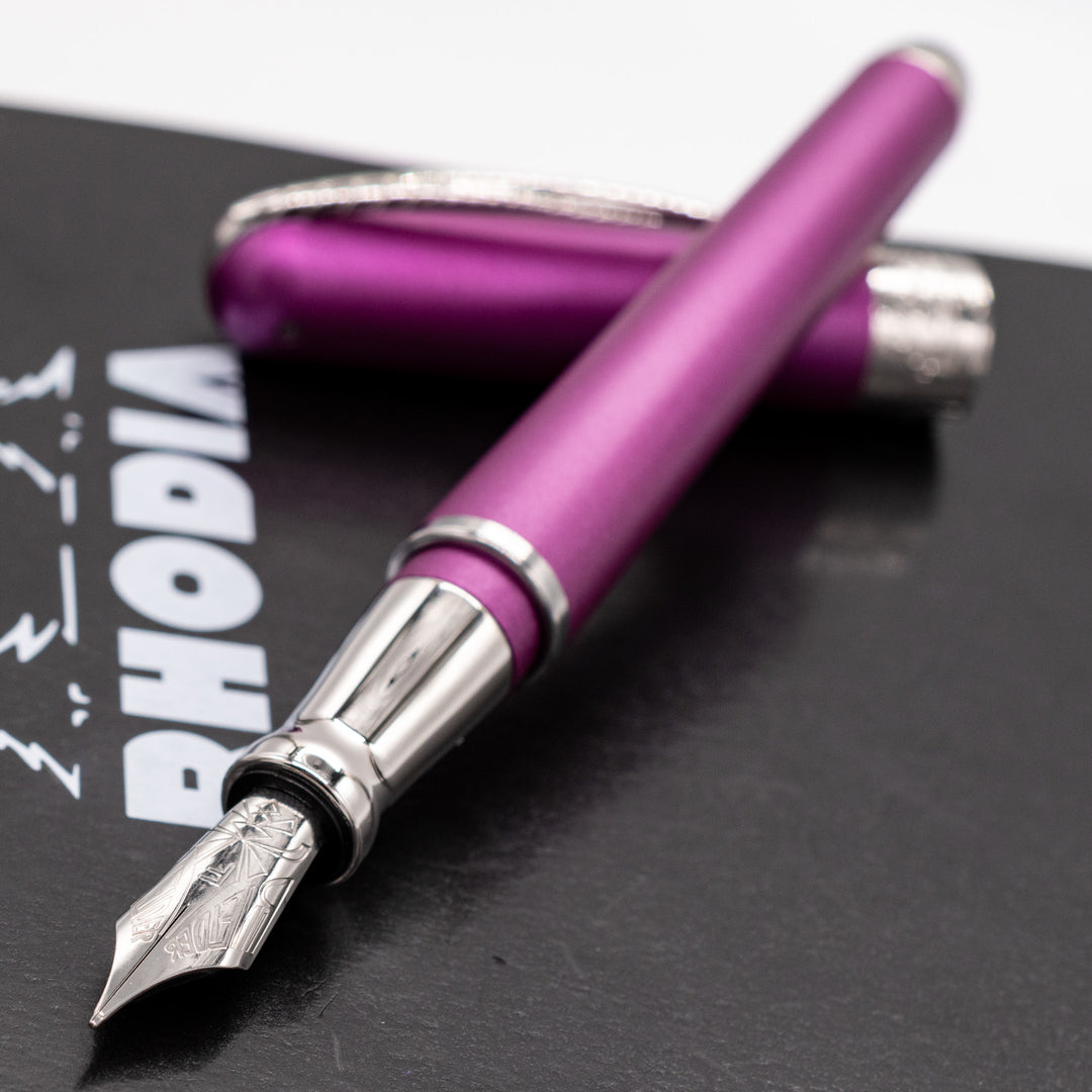 Pineider Avatar UR Art Fountain Pen - Violet – Truphae