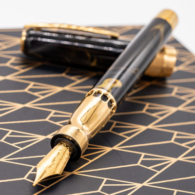 Pineider La Grande Bellezza Rocco Fountain Pen - Midnight Black uncapped
