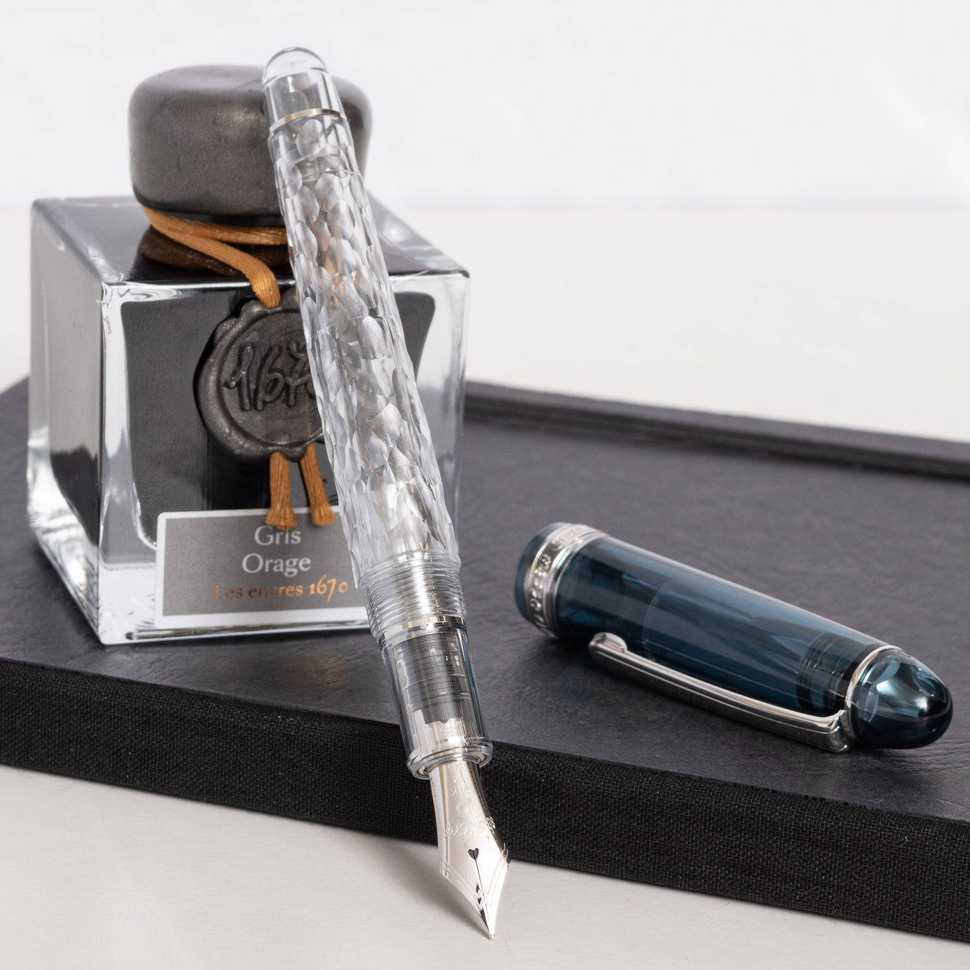Platinum 3776 Century Limited Edition Uroko Gumo Fountain Pen uncapped
