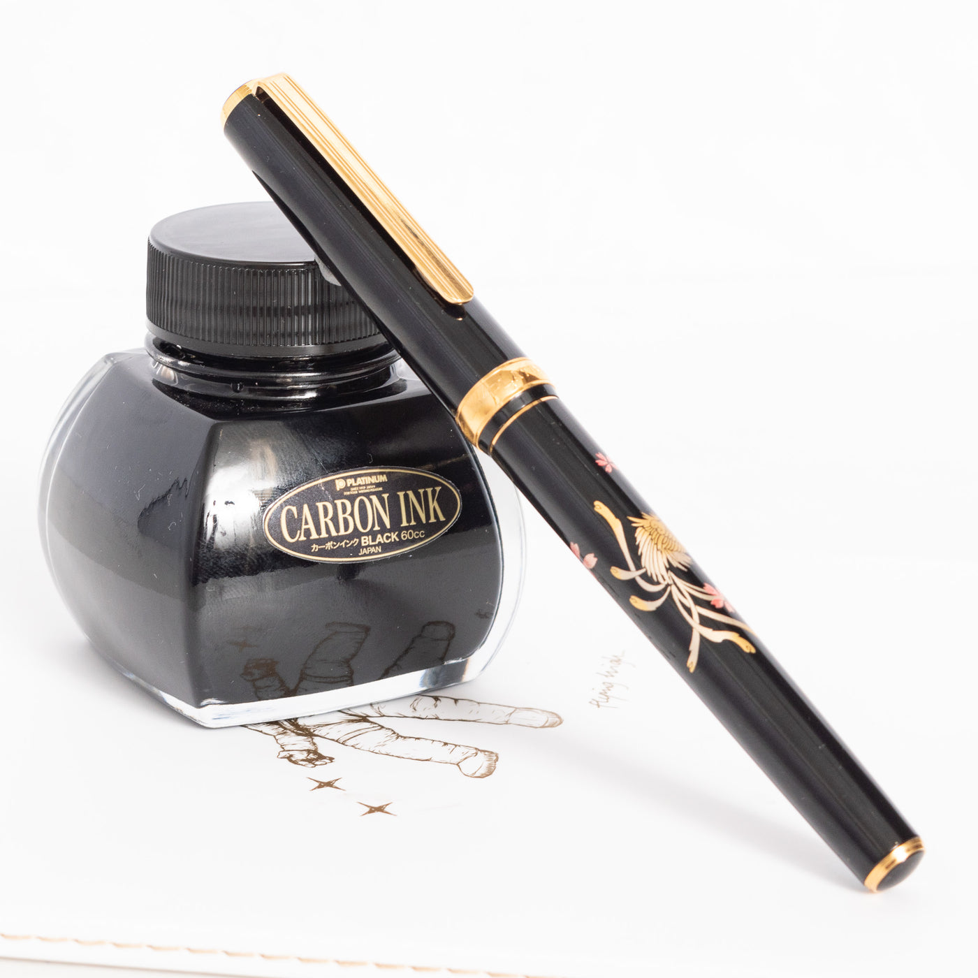 Platinum Classic Maki-e Phoenix Fountain Pen capped