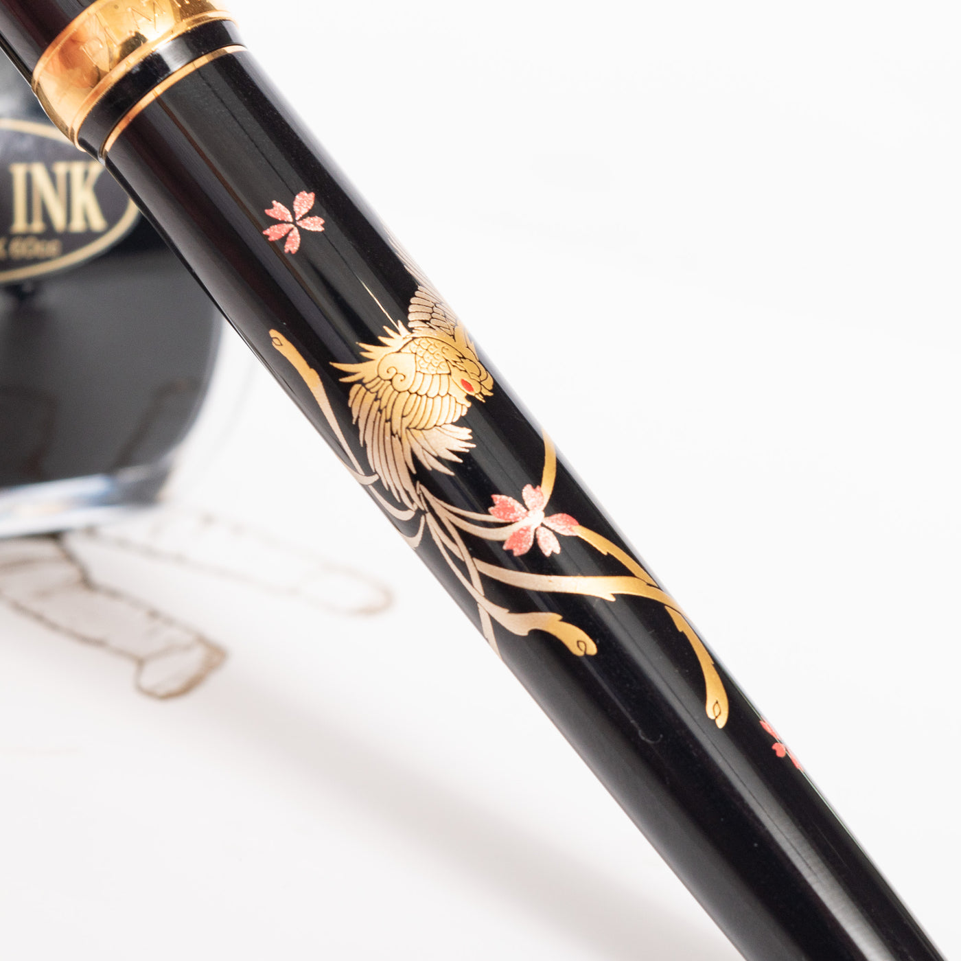 Platinum Classic Maki-e Phoenix Fountain Pen japanese art