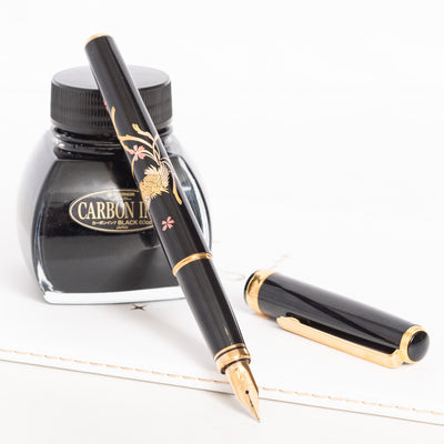 Platinum Classic Maki-e Phoenix Fountain Pen