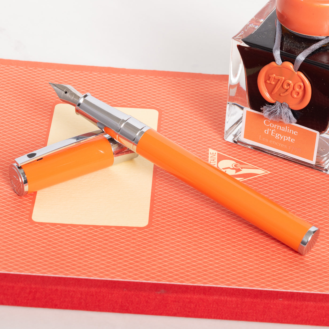 ST Dupont D Initial Orange & Chrome Fountain Pen silver trim