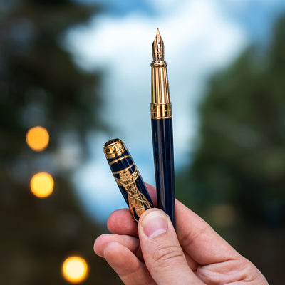ST Dupont Line D Large Blue Vitruvian Man Fountain Pen