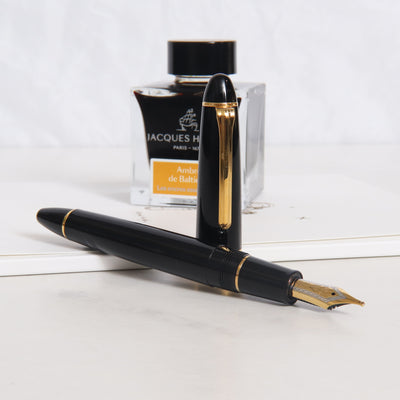 Sailor 1911L Black & Gold Fountain Pen - Preowned Uncapped