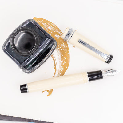 Sailor Professional Gear Ivory Fountain Pen Converter Filled