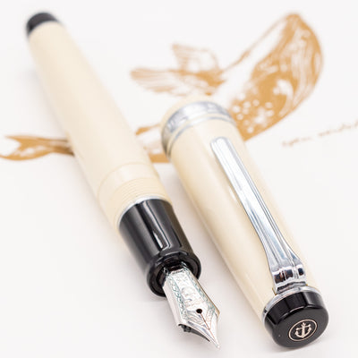 Sailor Professional Gear Ivory Fountain Pen Uncapped