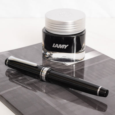Sailor-Professional Gear Slim Black & Rhodium Fountain Pen - Preowned Capped
