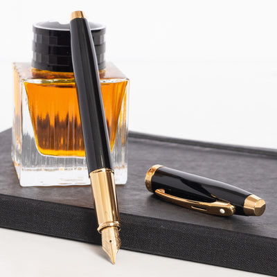 Sheaffer 100 Fountain Pen - Black with Gold Trim