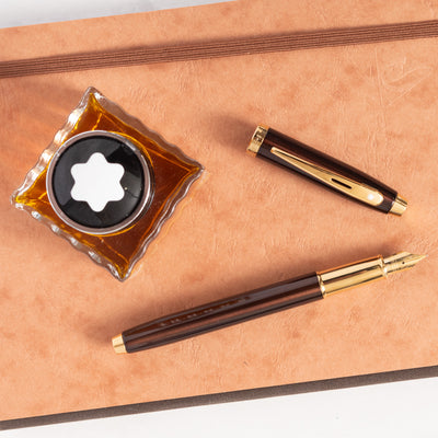 mSheaffer 100 Fountain Pen - Coffee Brown with PVD Gold Trim metal