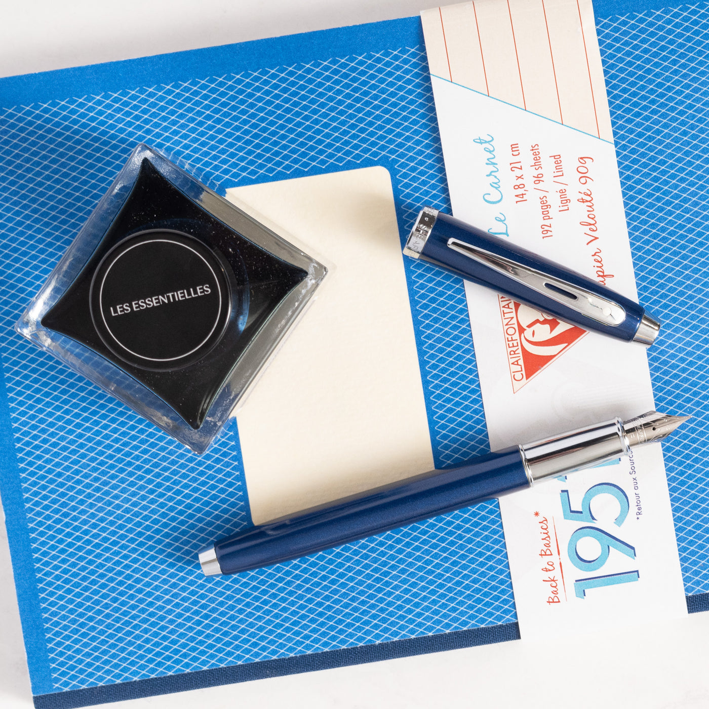 Sheaffer 100 Fountain Pen - Glossy Blue metal