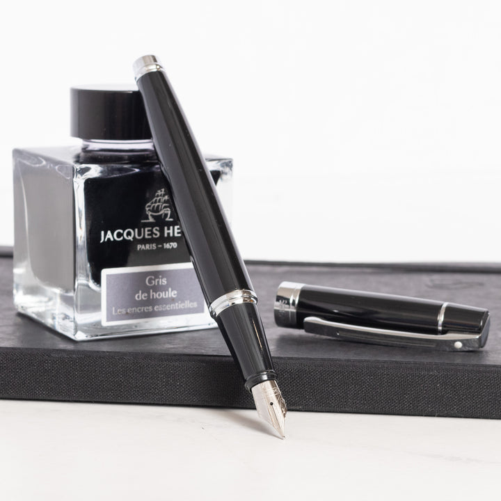 Sheaffer 300 Fountain Pen - Black – Truphae