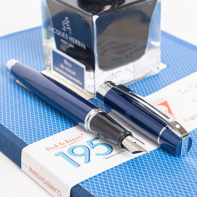  Sheaffer 300 Fountain Pen - Glossy Blue with Chrome Cap silver trim