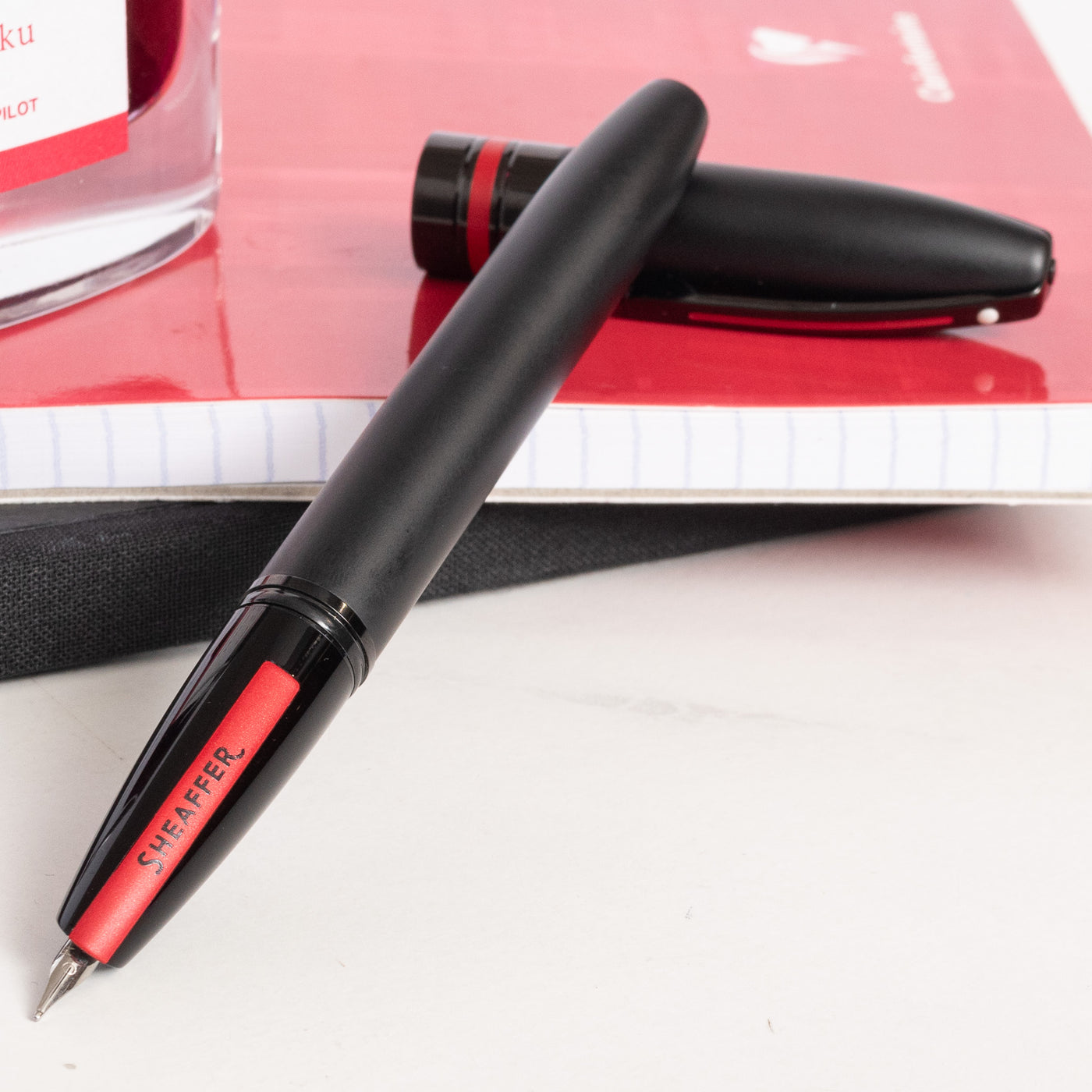 Sheaffer Icon Fountain Pen - Matte Black with Red PVD Trim retro