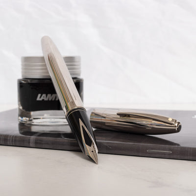 Sheaffer Legacy Heritage Deep Cut Palladium Fountain Pen - Preowned Uncapped