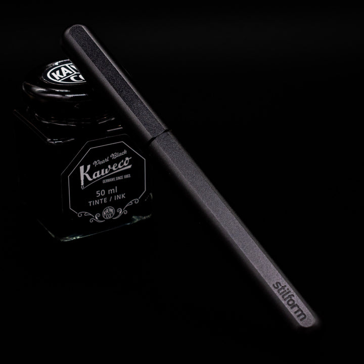Stilform INK Fountain Pen – Warp Black Aluminum – Truphae