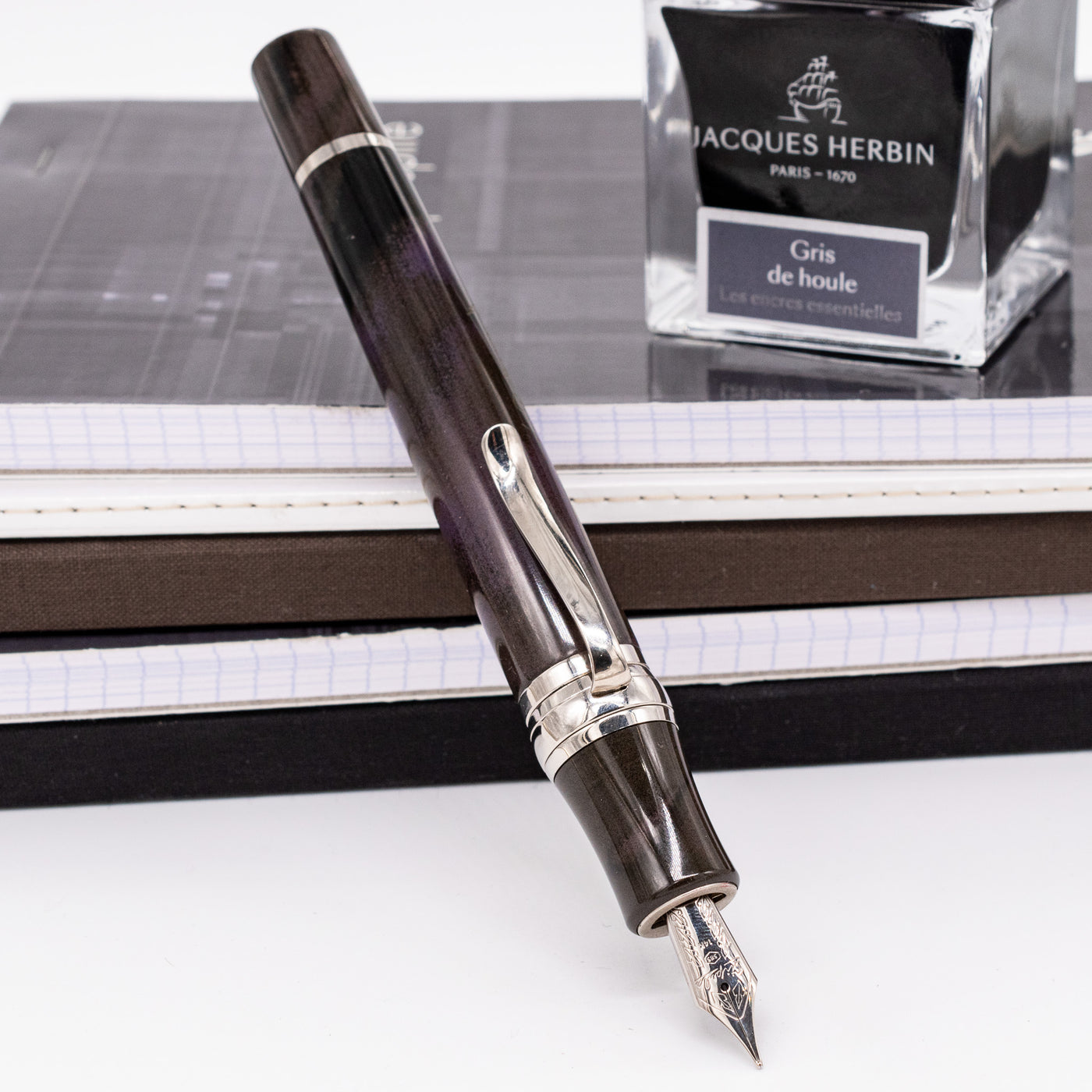 Stipula Leonardo da Vinci Capless Fountain Pen - Purple Heights