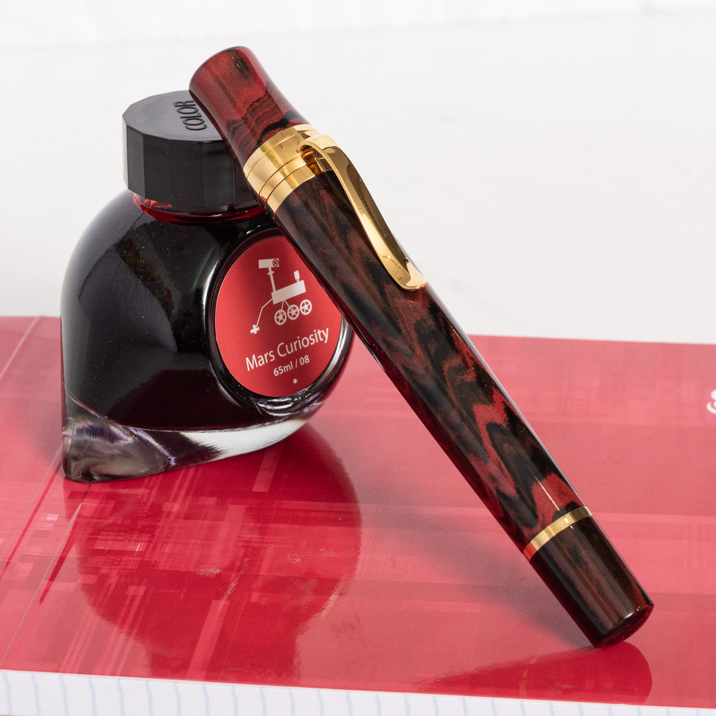 Stipula Leonardo da Vinci Strawberry Trail Ebonite Limited Edition Fountain Pen limited edition