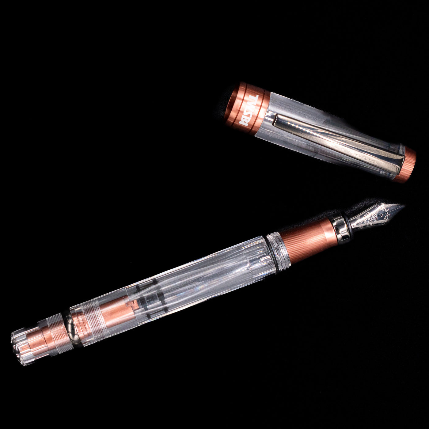 An overhead view of the TWSBI Diamond 580ALR Affogato & Onyx Fountain Pen - Preowned uncapped.