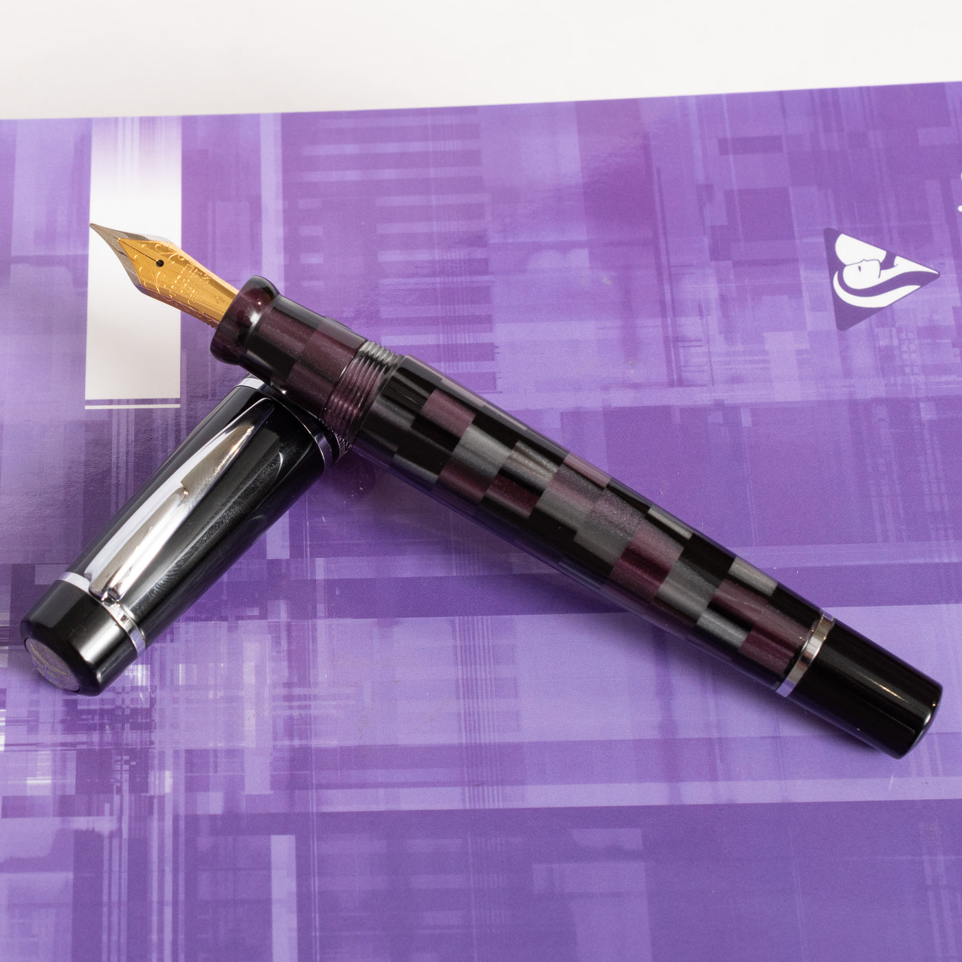 Taccia Premier Amethyst Stripes Fountain Pen Rare