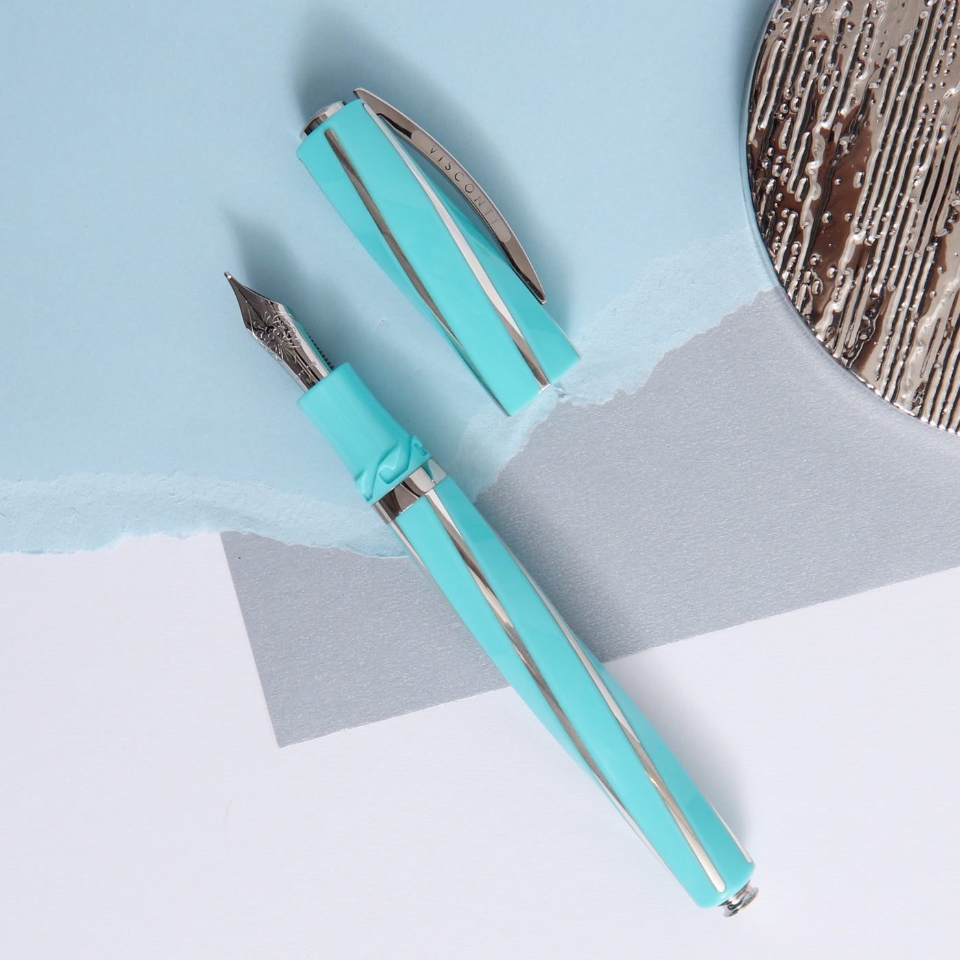 Visconti Divina Elegance Wave Fountain Pen Blue