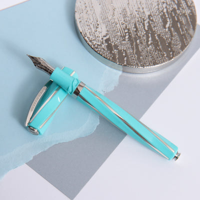 Visconti Divina Elegance Wave Fountain Pen