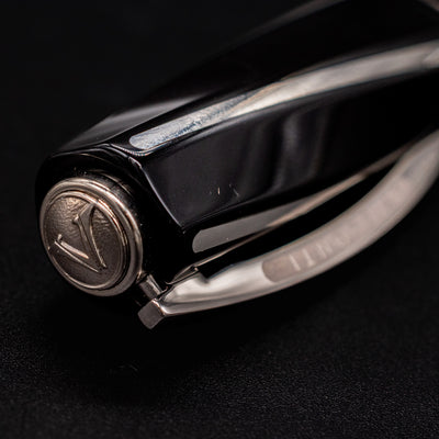 Visconti Divina Black Fountain Pen cap top