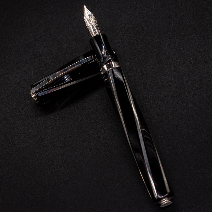 Visconti Divina Elegance Fountain Pen - Black – Truphae