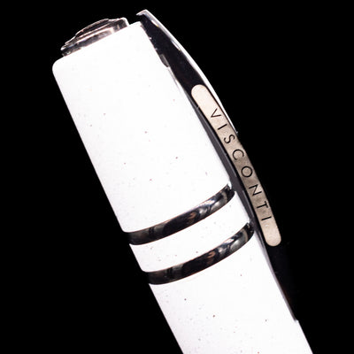 Close-up view of the cap with the bridge-like clip on the Visconti Homo Sapiens Fountain Pen - Blizzard White.