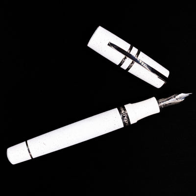 An overhead view of the Visconti Homo Sapiens Fountain Pen - Blizzard White uncapped.