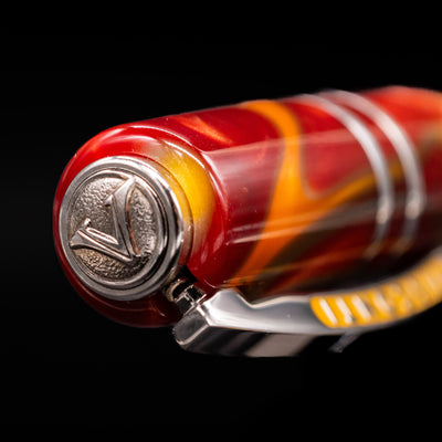 Zoomed-in view of the top of the cap with the finial on the Visconti Homo Sapiens Limited Edition Fountain Pen - Arizona Sunset.