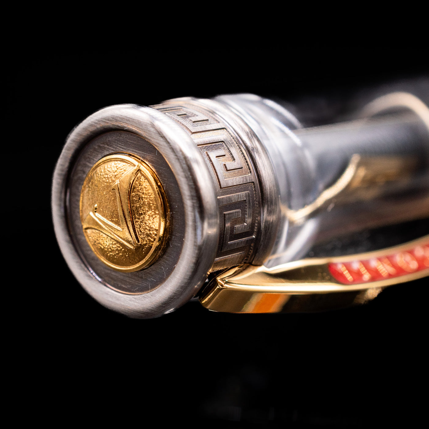 Zoomed-in view of the top of the cap with the finial on the Visconti Limited Edition Fountain Pen - Maze.