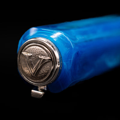  Zoomed-in view of the top of the cap with the finial on the  Visconti Opera Carousel Fountain Pen - Blue Cotton Candy.