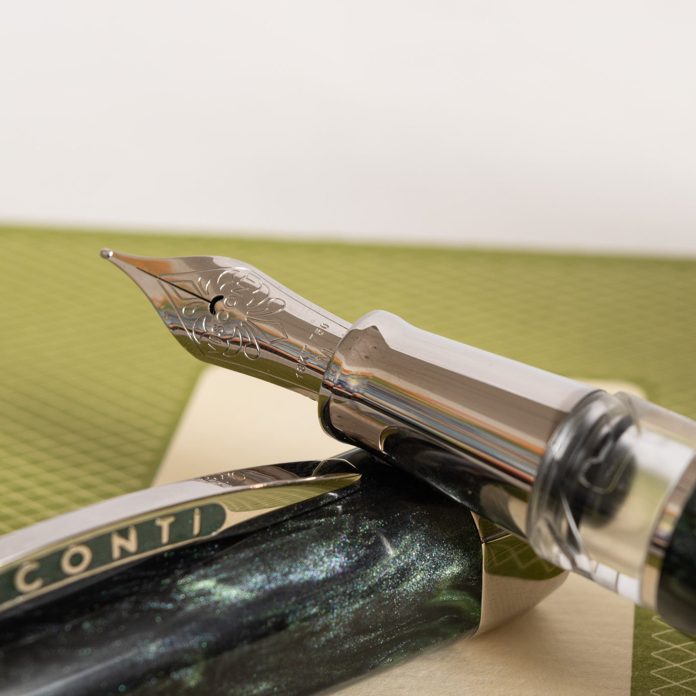 Visconti Opera Master 18k White Gold Nib