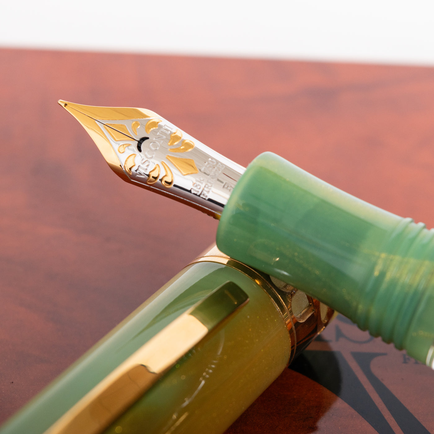 VISCONTI 万年筆 18K 750 FIRENZE 0611 4000 VISCONTI 万年筆 18K 750 FIRENZE 0611 4000