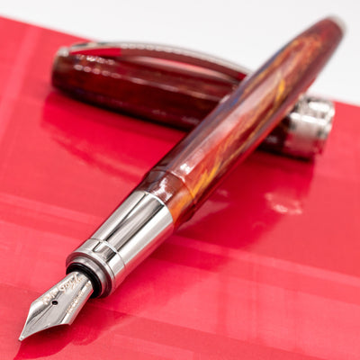 Visconti Van Gogh Fountain Pen - Vineyard uncapped